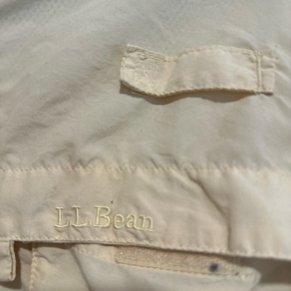 LL Bean women’s  XS Light Yellow Buzz Off Bug Repellent Long Sleeve Button Down. - Picture 9 of 12